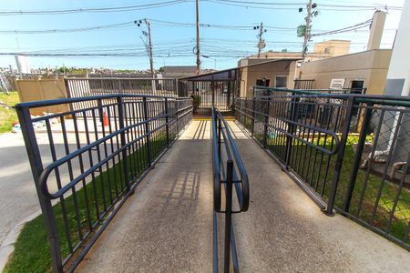 Apartamento para alugar com 42m², 2 quartos e sem vagaEntrada