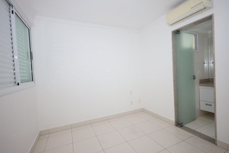 Apartamento para alugar com 160m², 4 quartos e 3 vagasQuarto 1