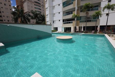 Apartamento para alugar com 160m², 4 quartos e 3 vagasÁrea comum - Piscina