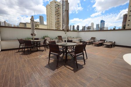 Apartamento para alugar com 160m², 4 quartos e 3 vagasÁrea comum - Piscina