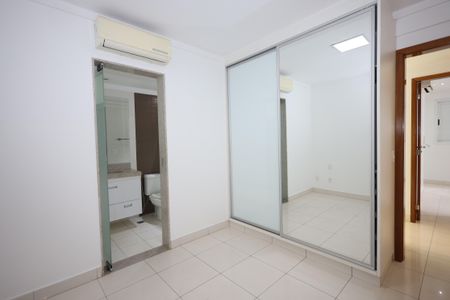 Apartamento para alugar com 160m², 4 quartos e 3 vagasQuarto 1