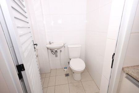 Apartamento para alugar com 160m², 4 quartos e 3 vagasBanheiro de serviço