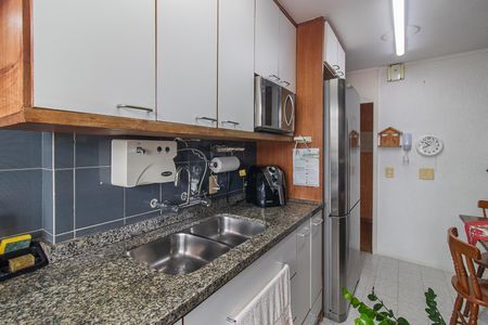 Apartamento para alugar com 82m², 2 quartos e 1 vagaCozinha