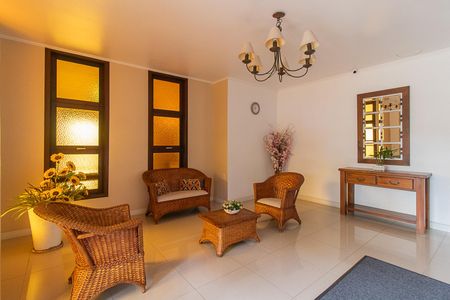 Apartamento para alugar com 82m², 2 quartos e 1 vagaHall social