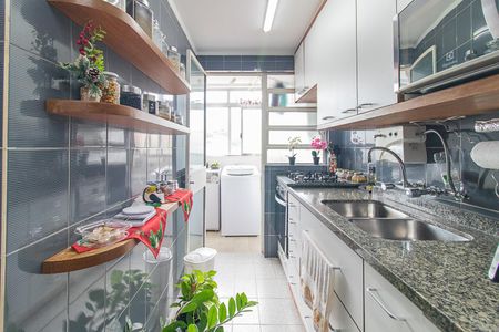 Apartamento para alugar com 82m², 2 quartos e 1 vagaCozinha