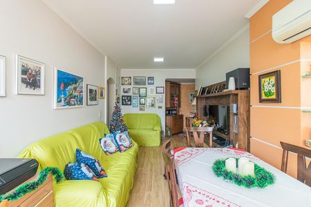 Sala de apartamento para alugar com 2 quartos, 82m² em Cristal, Porto Alegre