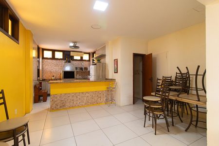 Apartamento para alugar com 82m², 2 quartos e 1 vagaÁrea comum - Salão de festas