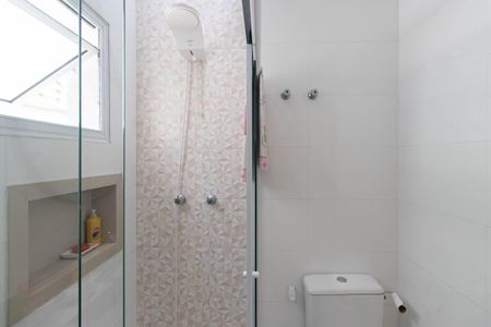 Casa à venda com 120m², 3 quartos e 3 vagasBanheiro da Suíte 2