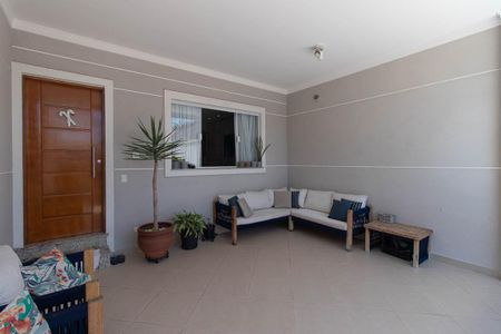 Casa à venda com 120m², 3 quartos e 3 vagasGaragem