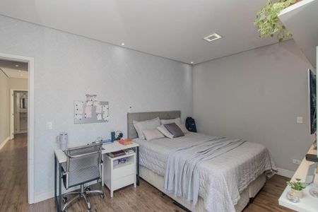 Casa à venda com 120m², 3 quartos e 3 vagasQuarto Suíte 1