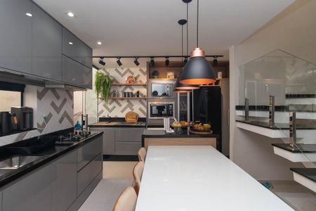 Casa à venda com 120m², 3 quartos e 3 vagasCozinha e Área de Serviço