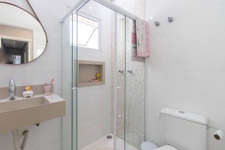 Casa à venda com 120m², 3 quartos e 3 vagasBanheiro da Suíte 2