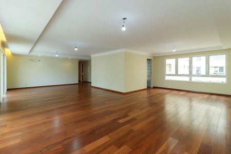 Apartamento à venda com 310m², 4 quartos e 4 vagas Apartamento à venda com 310m², 4 quartos e 4 vagasSala