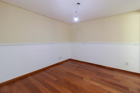 Apartamento à venda com 310m², 4 quartos e 4 vagas Apartamento à venda com 310m², 4 quartos e 4 vagasCopa