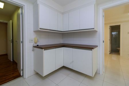 Apartamento à venda com 310m², 4 quartos e 4 vagas Apartamento à venda com 310m², 4 quartos e 4 vagasCozinha