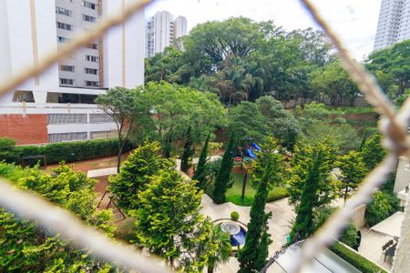 Apartamento à venda com 310m², 4 quartos e 4 vagas Apartamento à venda com 310m², 4 quartos e 4 vagasSuíte 3 - Vista