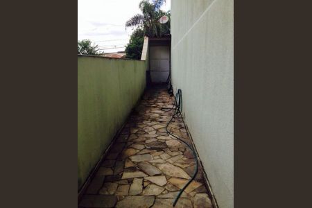 Casa à venda com 2 quartos, 131m² em Jaguaré, São Paulo