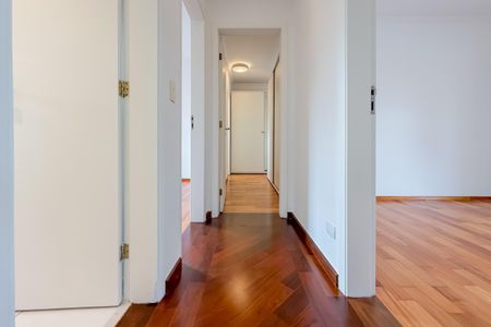 Apartamento à venda com 124m², 3 quartos e 2 vagasCorredor