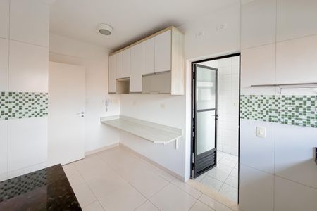 Apartamento à venda com 124m², 3 quartos e 2 vagasCozinha