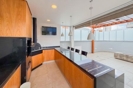 Apartamento à venda com 124m², 3 quartos e 2 vagasChurrasqueira