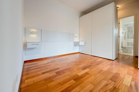 Apartamento à venda com 124m², 3 quartos e 2 vagasSuíte