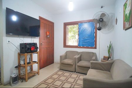 Casa à venda com 88m², 3 quartos e 2 vagasSala