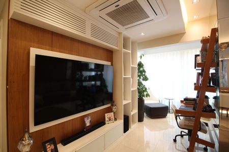 Apartamento à venda com 173m², 3 quartos e 2 vagasSala