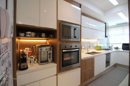 Apartamento à venda com 173m², 3 quartos e 2 vagasCozinha