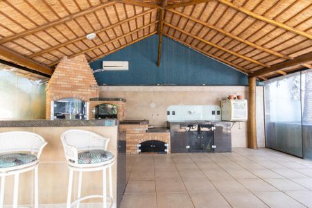 Casa de condomínio para alugar com 218m², 4 quartos e 4 vagasÁrea externa