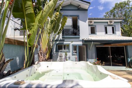 Casa de condomínio para alugar com 218m², 4 quartos e 4 vagasÁrea externa