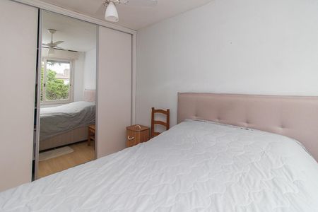 Apartamento à venda com 42m², 1 quarto e 1 vagaQuarto