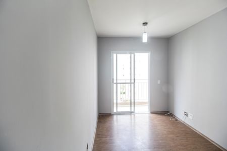 Sala  de apartamento para alugar com 2 quartos, 57m² em Jardim Tupanci, Barueri