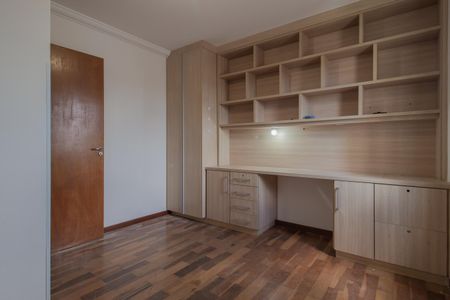 Apartamento para alugar com 93m², 3 quartos e 2 vagasQuarto 2