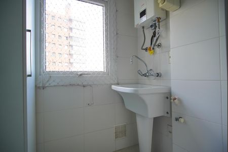 Apartamento para alugar com 75m², 2 quartos e 1 vagaÁrea de Serviço