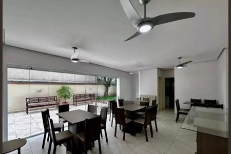 Apartamento à venda com 40m², 1 quarto e 1 vaga Apartamento à venda com 40m², 1 quarto e 1 vagaÁrea comum - Salão de Festas