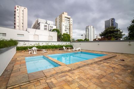 Apartamento à venda com 40m², 1 quarto e 1 vaga Apartamento à venda com 40m², 1 quarto e 1 vagaÁrea comum - Piscina