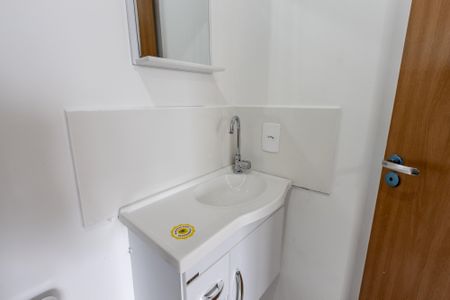 Apartamento para alugar com 38m², 2 quartos e sem vagaBanheiro
