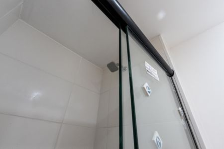 Apartamento para alugar com 38m², 2 quartos e sem vagaBanheiro