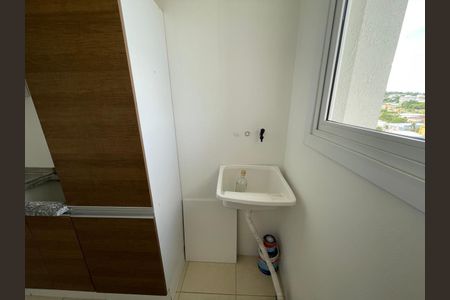 Apartamento à venda com 54m², 2 quartos e 1 vagaCozinha e Área de Serviço