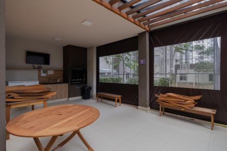 Apartamento para alugar com 41m², 2 quartos e sem vaga Apartamento para alugar com 41m², 2 quartos e sem vagaÁrea Comum - Churrasqueira