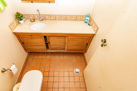 Casa à venda com 280m², 4 quartos e 4 vagasLavabo