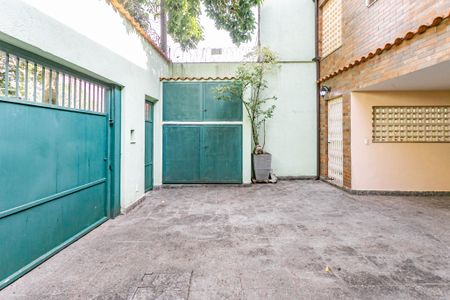 Casa à venda com 280m², 4 quartos e 4 vagasGaragem