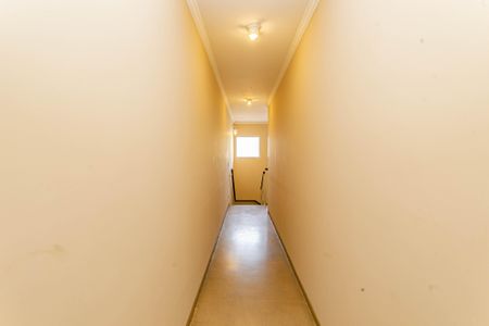 Casa à venda com 280m², 4 quartos e 4 vagasCorredor