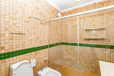 Casa à venda com 280m², 4 quartos e 4 vagasBanheiro da Suíte