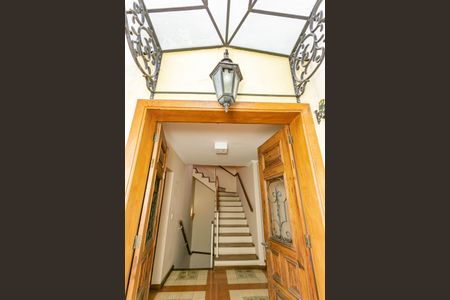 Casa à venda com 280m², 4 quartos e 4 vagasHall de entrada