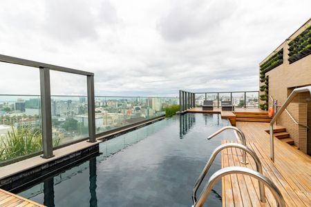 Apartamento para alugar com 93m², 1 quarto e 1 vagaÁrea comum - Piscina