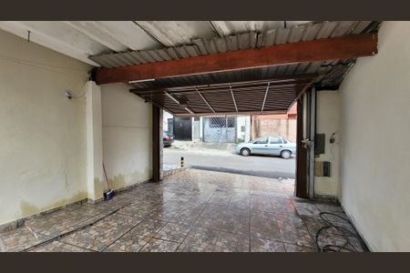 Casa para alugar com 40m², 2 quartos e 2 vagasGaragem