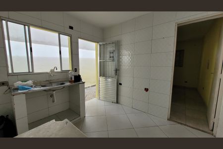 Casa para alugar com 40m², 2 quartos e 2 vagasSala/Cozinha