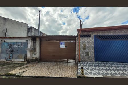Casa para alugar com 40m², 2 quartos e 2 vagasFachada