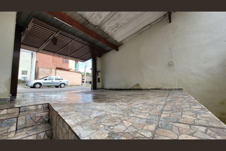 Casa para alugar com 40m², 2 quartos e 2 vagasGaragem